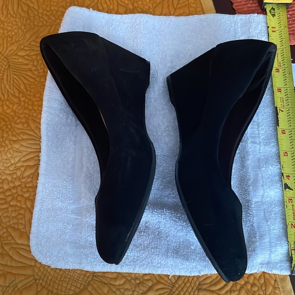 Ladies suede heels - Picture 2 of 6